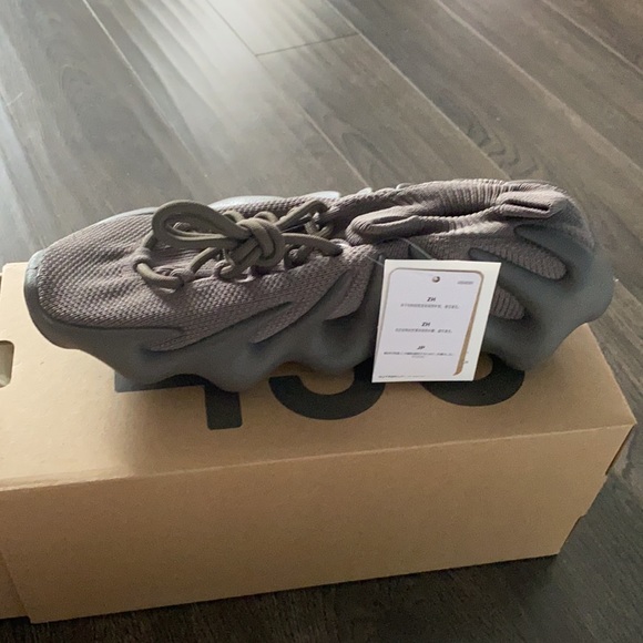 YEEZY 450 - BRAND NEW - Picture 6 of 6